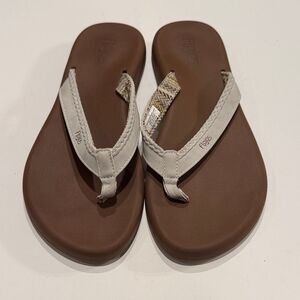 Flojos Tan and Cream Sandals